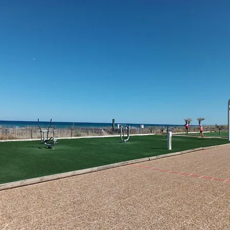 Apartment Le Victoria's Barcares: Beachfront Comfort With Private Parking Le Barcares
