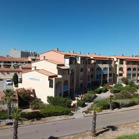 Le Victoria's Barcares: Beachfront Comfort With Private Parking Apartment *
